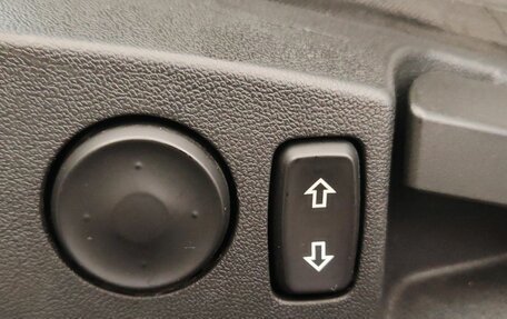 Opel Insignia II рестайлинг, 2011 год, 680 000 рублей, 14 фотография