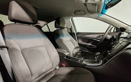 Opel Insignia II рестайлинг, 2011 год, 680 000 рублей, 12 фотография