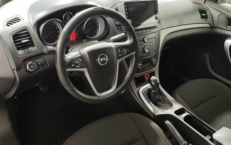 Opel Insignia II рестайлинг, 2011 год, 680 000 рублей, 8 фотография