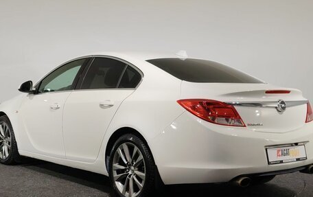 Opel Insignia II рестайлинг, 2011 год, 680 000 рублей, 4 фотография