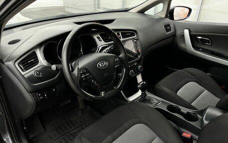 KIA cee'd III, 2014 год, 1 090 000 рублей, 21 фотография