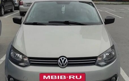 Volkswagen Polo VI (EU Market), 2014 год, 900 000 рублей, 2 фотография