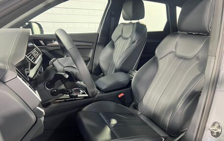 Audi Q5, 2025 год, 6 750 000 рублей, 13 фотография