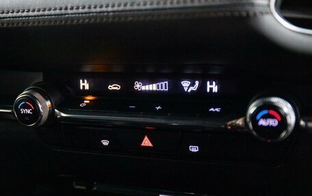 Mazda 3, 2019 год, 1 750 000 рублей, 15 фотография