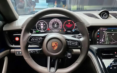 Porsche Panamera, 2025 год, 24 780 000 рублей, 5 фотография