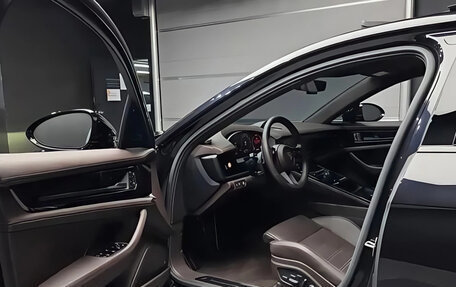 Porsche Panamera, 2025 год, 24 780 000 рублей, 3 фотография