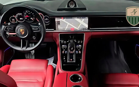 Porsche Panamera II рестайлинг, 2021 год, 12 070 000 рублей, 2 фотография