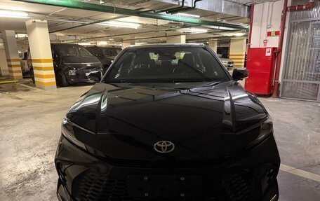 Toyota Camry, 2025 год, 5 800 000 рублей, 1 фотография