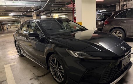 Toyota Camry, 2025 год, 5 800 000 рублей, 3 фотография