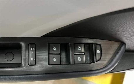 Chevrolet Monza, 2022 год, 1 565 000 рублей, 12 фотография