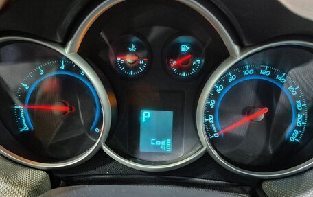 Chevrolet Cruze II, 2012 год, 669 000 рублей, 9 фотография