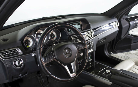 Mercedes-Benz E-Класс, 2013 год, 2 135 000 рублей, 18 фотография