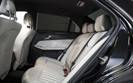 Mercedes-Benz E-Класс, 2013 год, 2 135 000 рублей, 10 фотография