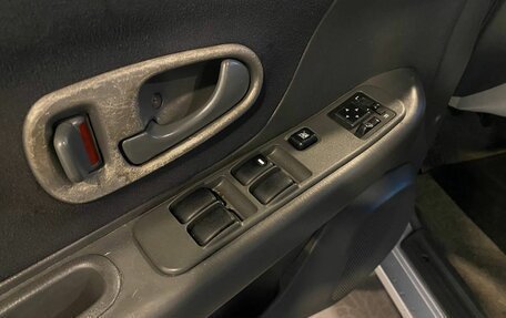 Mitsubishi Pajero Sport II рестайлинг, 2004 год, 599 000 рублей, 21 фотография