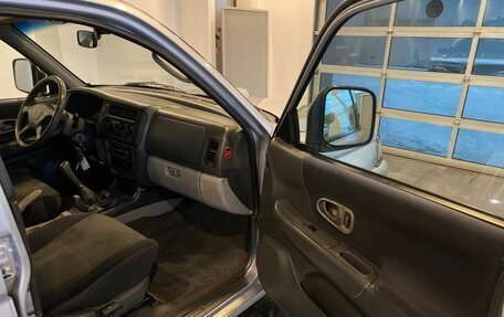 Mitsubishi Pajero Sport II рестайлинг, 2004 год, 599 000 рублей, 26 фотография