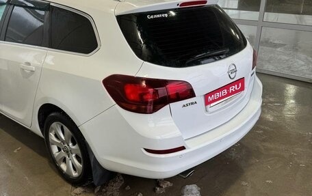 Opel Astra J, 2012 год, 800 000 рублей, 4 фотография