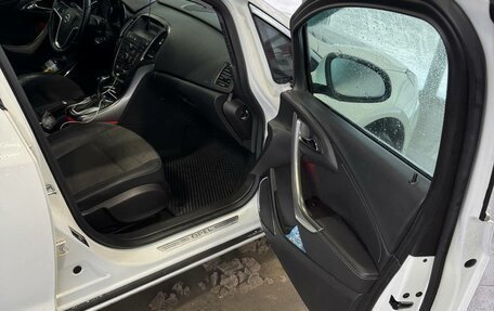 Opel Astra J, 2012 год, 800 000 рублей, 9 фотография