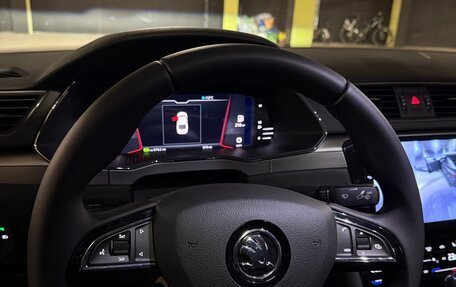 Skoda Superb III рестайлинг, 2025 год, 3 250 000 рублей, 32 фотография