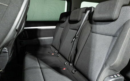 Peugeot Traveller I, 2020 год, 2 499 700 рублей, 10 фотография