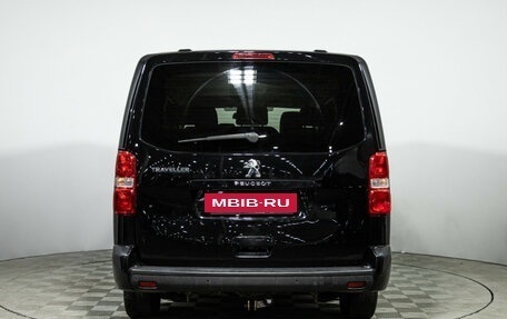 Peugeot Traveller I, 2020 год, 2 499 700 рублей, 6 фотография