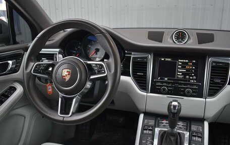 Porsche Macan I рестайлинг, 2015 год, 2 499 999 рублей, 12 фотография