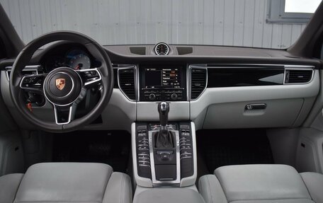 Porsche Macan I рестайлинг, 2015 год, 2 499 999 рублей, 11 фотография