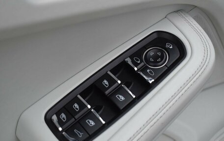 Porsche Macan I рестайлинг, 2015 год, 2 499 999 рублей, 15 фотография