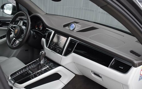 Porsche Macan I рестайлинг, 2015 год, 2 499 999 рублей, 24 фотография