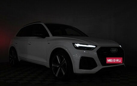 Audi Q5, 2021 год, 4 990 000 рублей, 24 фотография