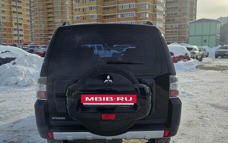 Mitsubishi Pajero IV, 2014 год, 2 750 000 рублей, 4 фотография