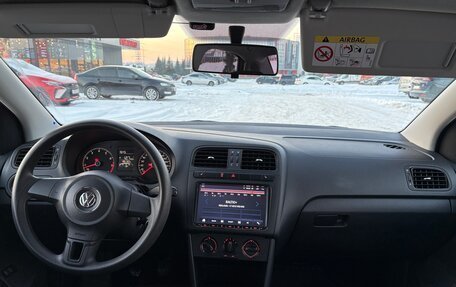 Volkswagen Polo VI (EU Market), 2015 год, 720 000 рублей, 9 фотография