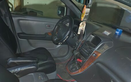 Lexus RX IV рестайлинг, 1999 год, 800 000 рублей, 5 фотография