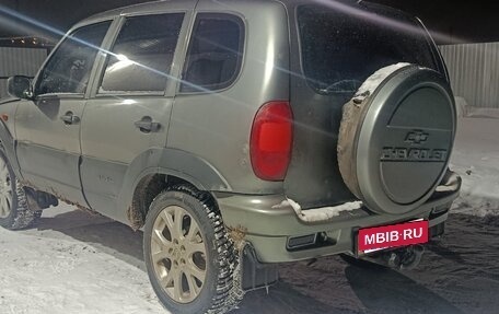 Chevrolet Niva I рестайлинг, 2005 год, 189 000 рублей, 3 фотография