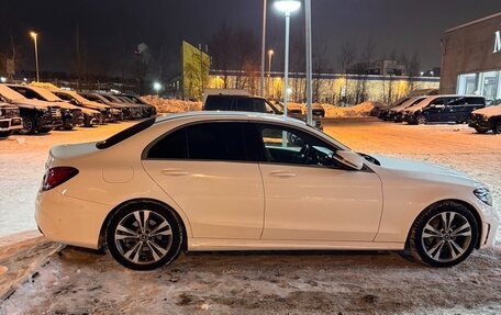 Mercedes-Benz C-Класс, 2018 год, 2 650 000 рублей, 4 фотография