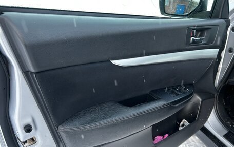 Subaru Outback IV рестайлинг, 2012 год, 1 349 000 рублей, 16 фотография