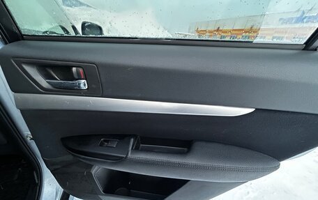 Subaru Outback IV рестайлинг, 2012 год, 1 349 000 рублей, 18 фотография