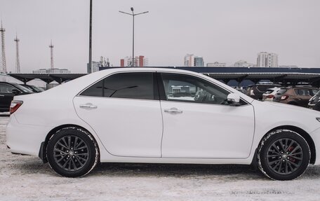 Toyota Camry, 2016 год, 1 550 000 рублей, 4 фотография