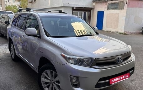 Toyota Highlander III, 2010 год, 2 000 000 рублей, 8 фотография
