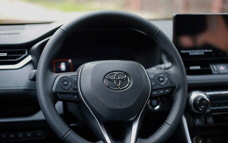 Toyota RAV4, 2025 год, 3 852 000 рублей, 13 фотография