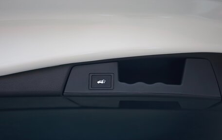 Toyota RAV4, 2025 год, 3 852 000 рублей, 20 фотография