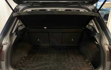 Volkswagen Tiguan II, 2021 год, 2 499 000 рублей, 18 фотография