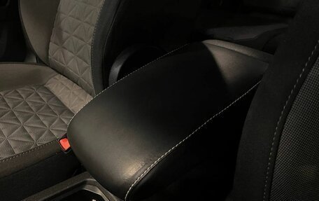 Volkswagen Tiguan II, 2021 год, 2 499 000 рублей, 32 фотография