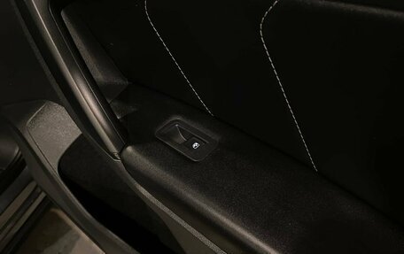 Volkswagen Tiguan II, 2021 год, 2 499 000 рублей, 28 фотография