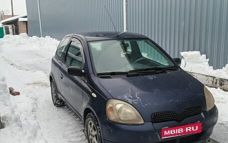 Toyota Yaris I рестайлинг, 1999 год, 155 000 рублей, 1 фотография