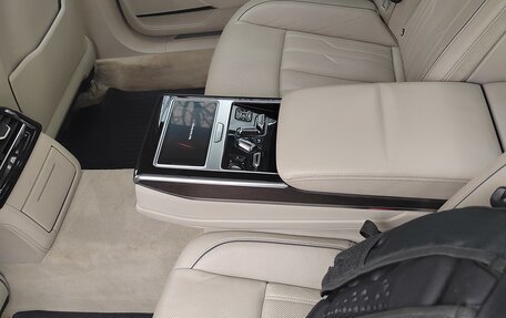 Audi A8, 2018 год, 5 750 000 рублей, 6 фотография