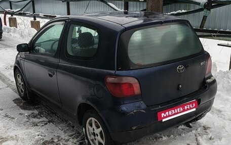 Toyota Yaris I рестайлинг, 1999 год, 155 000 рублей, 4 фотография