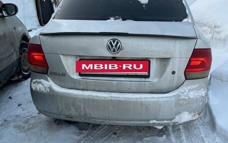 Volkswagen Polo VI (EU Market), 2011 год, 440 000 рублей, 4 фотография