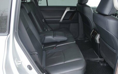 Toyota Land Cruiser Prado 150 рестайлинг 2, 2012 год, 3 050 000 рублей, 12 фотография