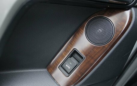 Toyota Land Cruiser Prado 150 рестайлинг 2, 2012 год, 3 050 000 рублей, 19 фотография