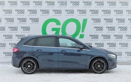 Mercedes-Benz B-Класс, 2019 год, 1 874 000 рублей, 4 фотография